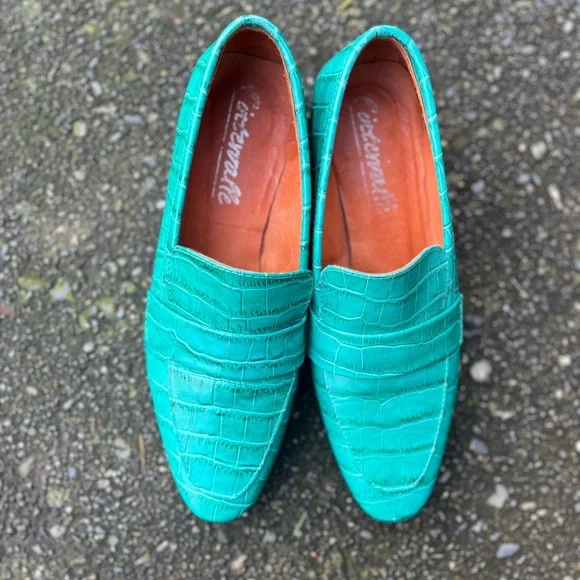 L'INTERVALLE Aqua Croc-Patterned Flats - Picture 5 of 8